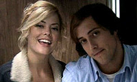 La belle Amy Lalonde [Tracy] et son copain Gordo [Chris Violette].