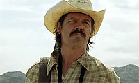 Llewelyn Moss [Josh Brolin]